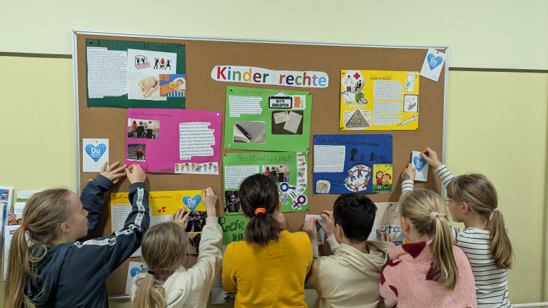 kinderrechte.jpg kinderrechte.jpg
